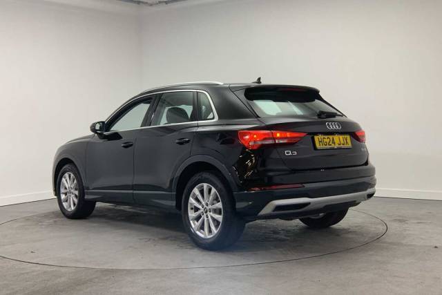 2024 Audi Q3 2.0 Sport 35 TDI  150 PS S tronic