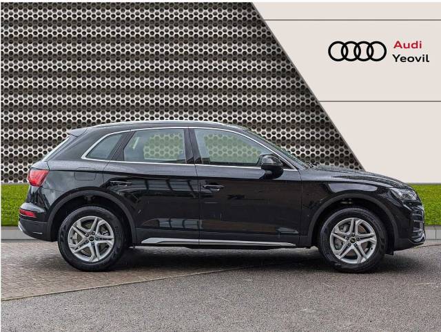 2024 Audi Q5 Sport 40 TDI quattro 204 PS S tronic