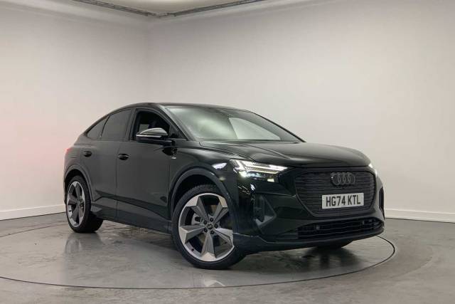 Audi Q4 Sportback Black Edition 45 e-tron quattro 210,00 kW Hatchback Electric Mythos black, metallic