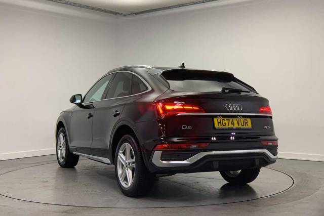 2025 Audi Q5 Sportback 2.0 S line 40 TDI quattro 204 PS S tronic