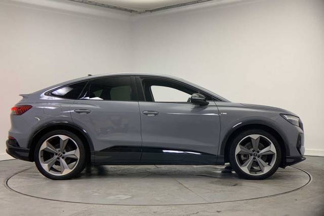 2023 Audi Q4 Sportback (S) Black Edition 40 e-tron  150,00 kW