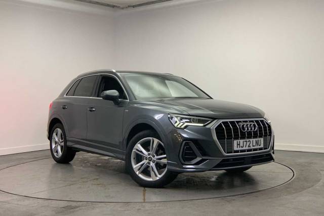 Audi Q3 1.5 S line 35 TFSI  150 PS 6-speed 4x4 vehicle Petrol Daytona grey, pearl effect