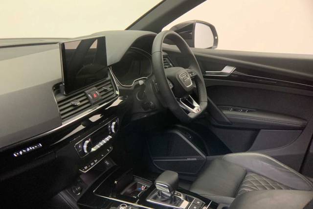 2022 Audi Q5 Sportback 2.0 Edition 1 45 TFSI quattro 265 PS S tronic