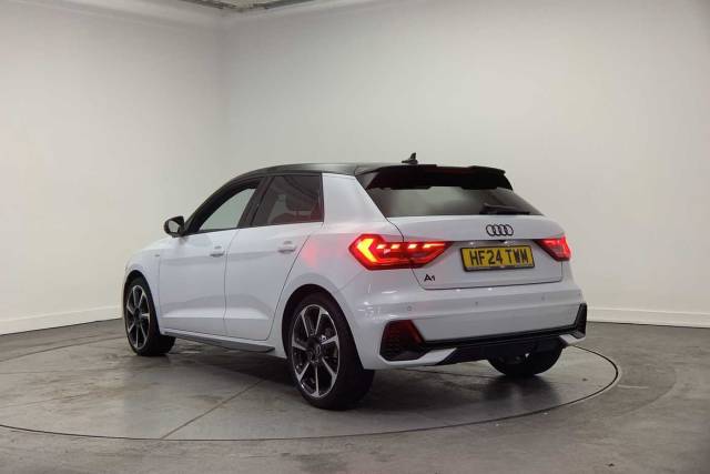 2024 Audi A1 Sportback 1.5 Black Edition 35 TFSI  150 PS S tronic